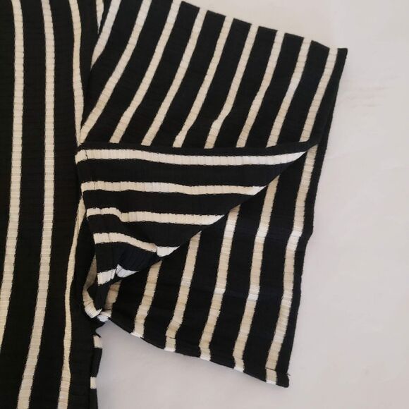 Blouse Next SIZE XL Black White Stripe Short SLIT Sleeve Blouse Top V-Neck - Picture 8 of 14